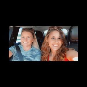 Meet your Posher, Adrienne